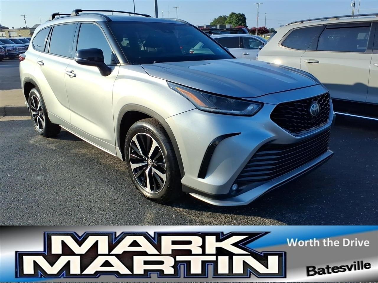 Toyota Highlander  2021