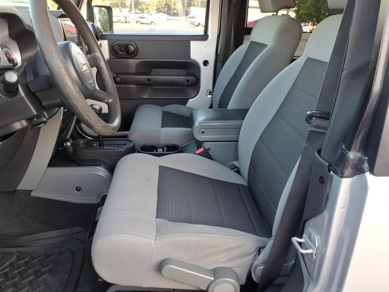 Jeep Wrangler  2010