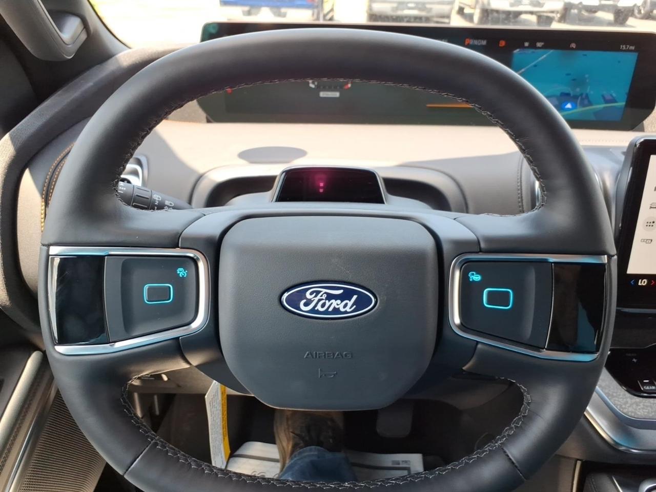 Ford Expedition  2027