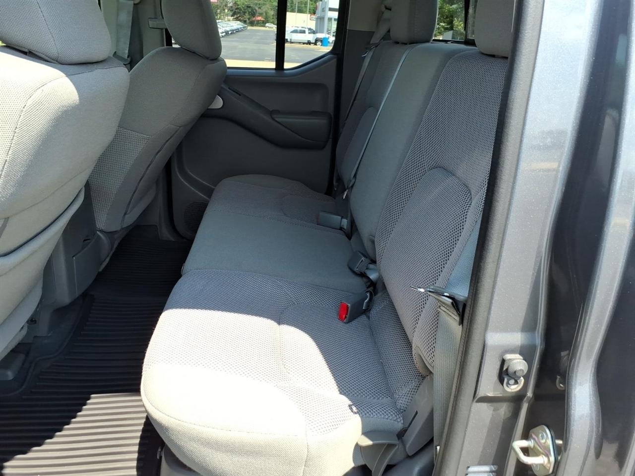 Nissan Frontier  2019
