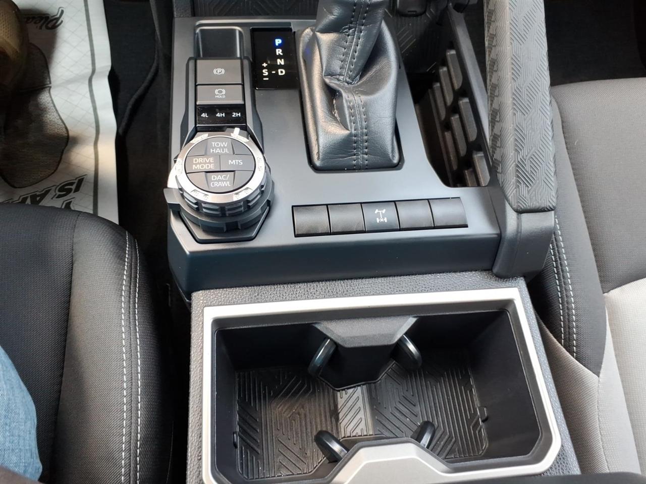 Toyota Tacoma 4WD  2024