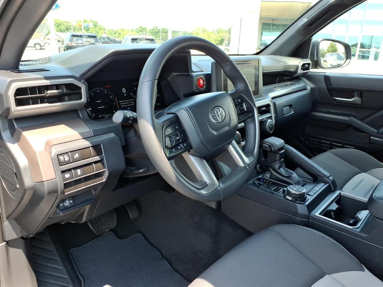 Toyota Tacoma 4WD  2024