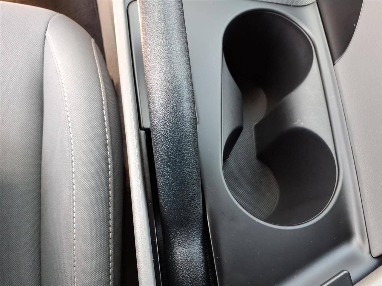 Hyundai Elantra  2024