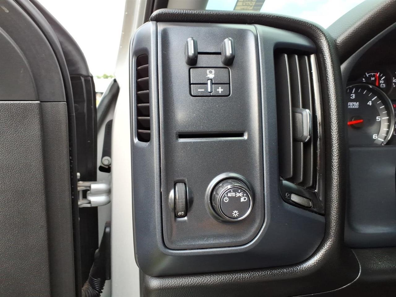 Chevrolet Silverado 1500  2018