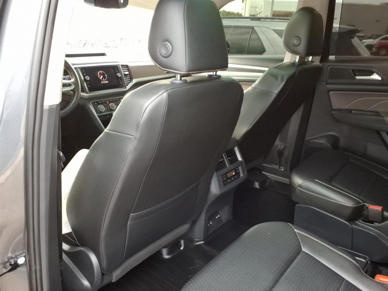 Volkswagen Atlas  2021