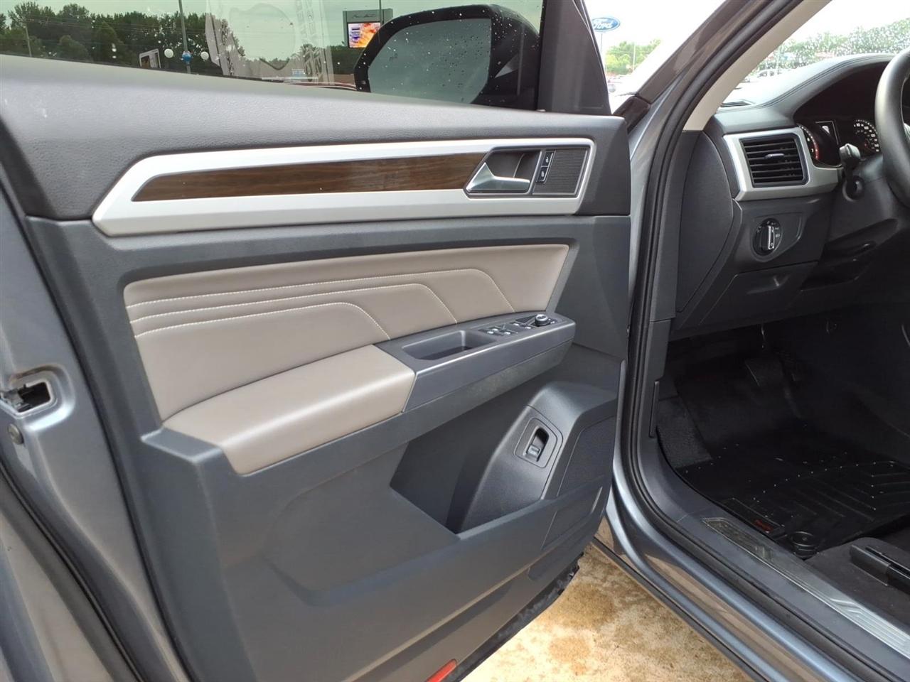 Volkswagen Atlas  2021
