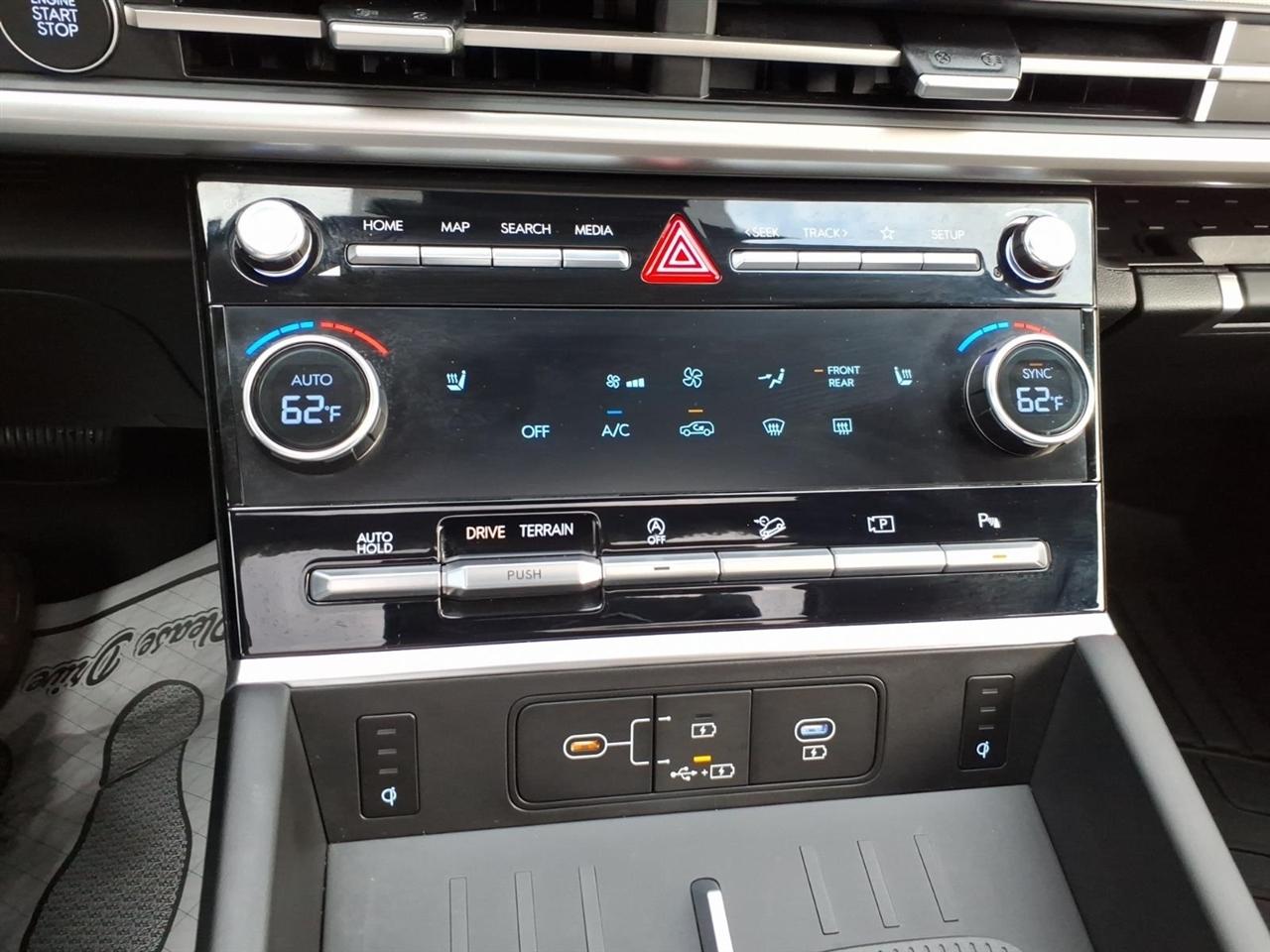 Hyundai Santa Fe  2026