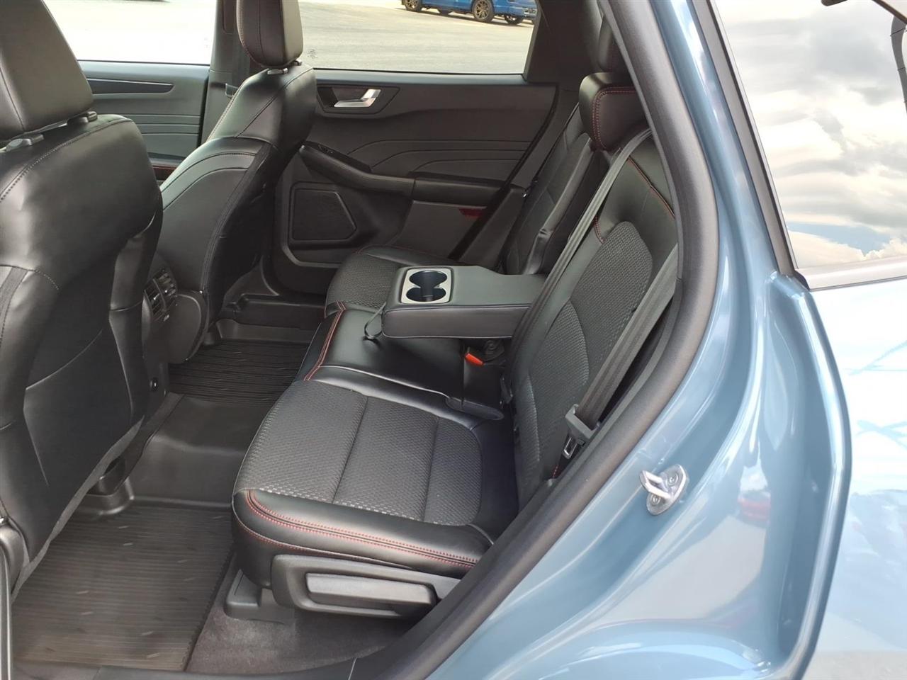 Ford Escape  2023