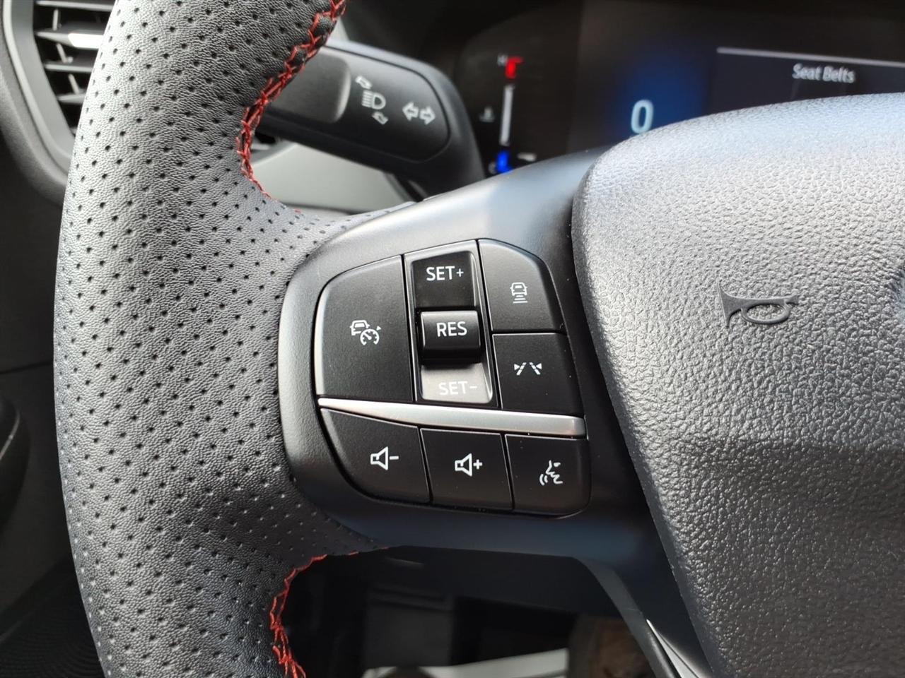 Ford Escape  2023