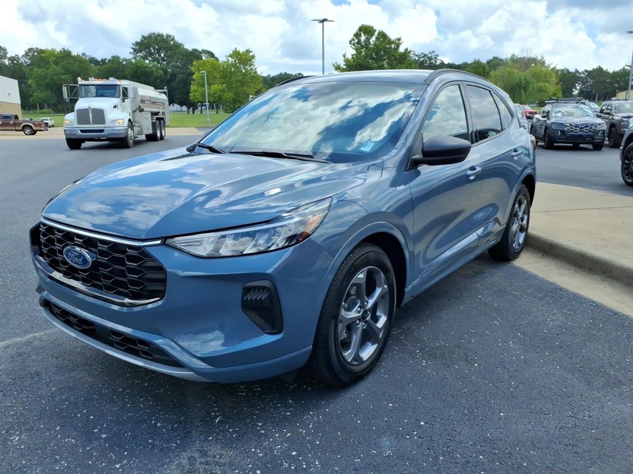 Ford Escape  2023