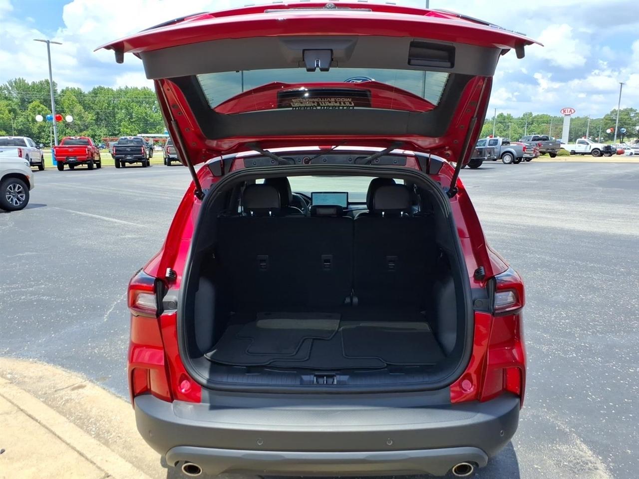 Ford Escape  2025
