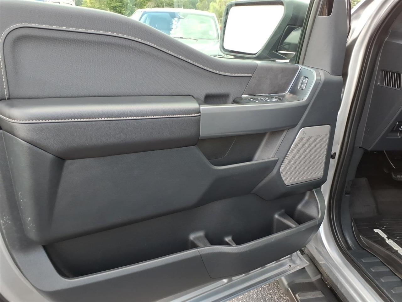 Ford F-150  2025