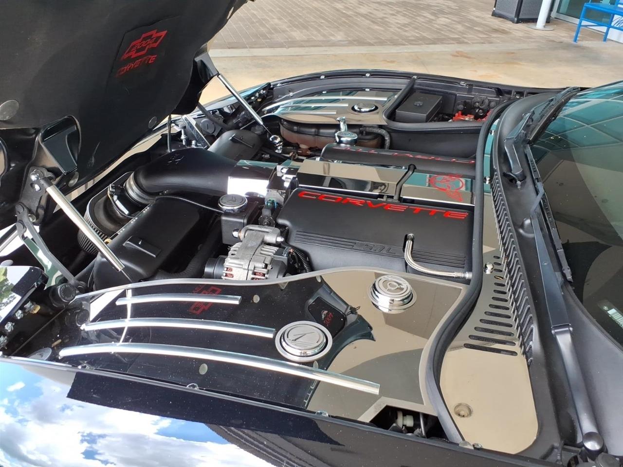 Chevrolet Corvette  2004