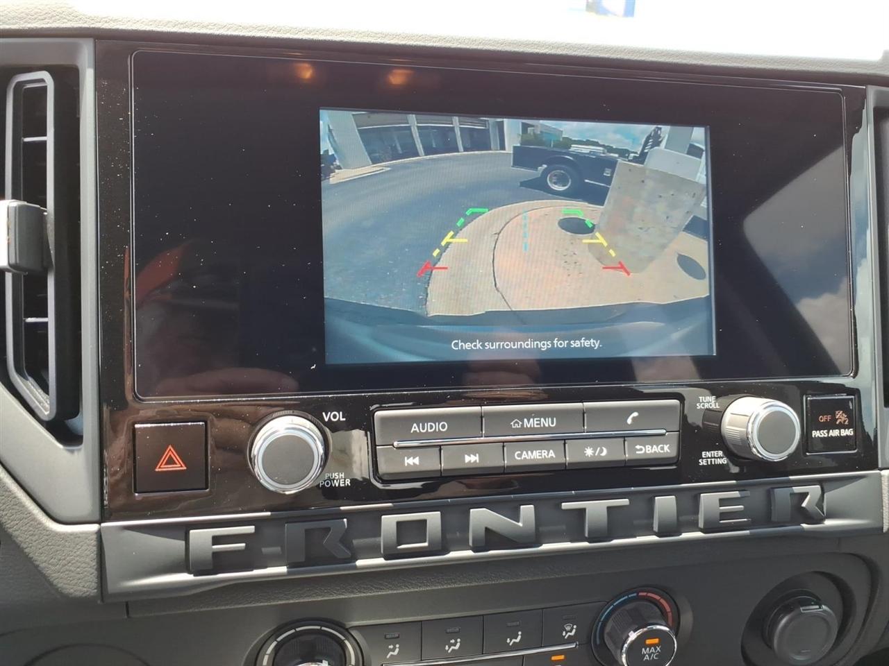 Nissan Frontier  2026