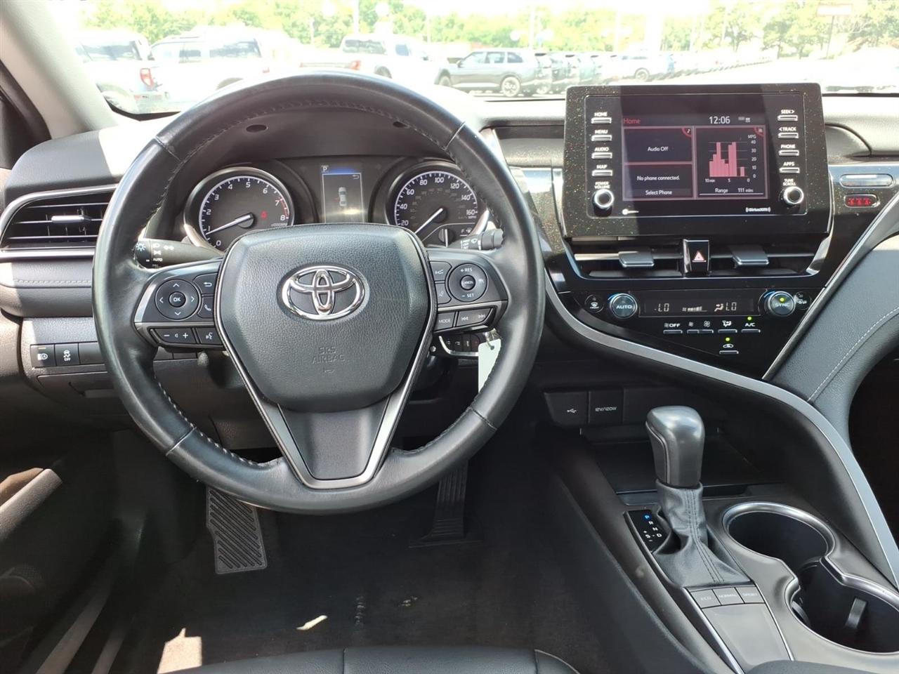 Toyota Camry  2024