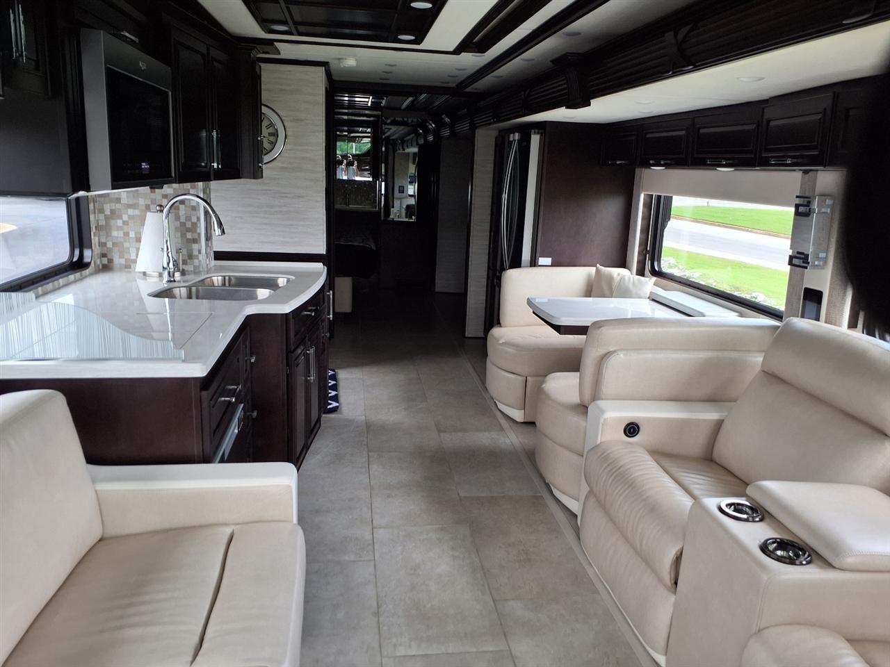 Newmar Supreme Aire  2024