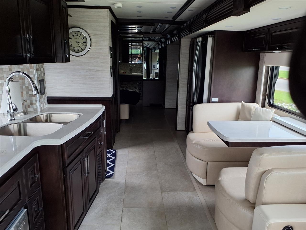 Newmar Supreme Aire  2024