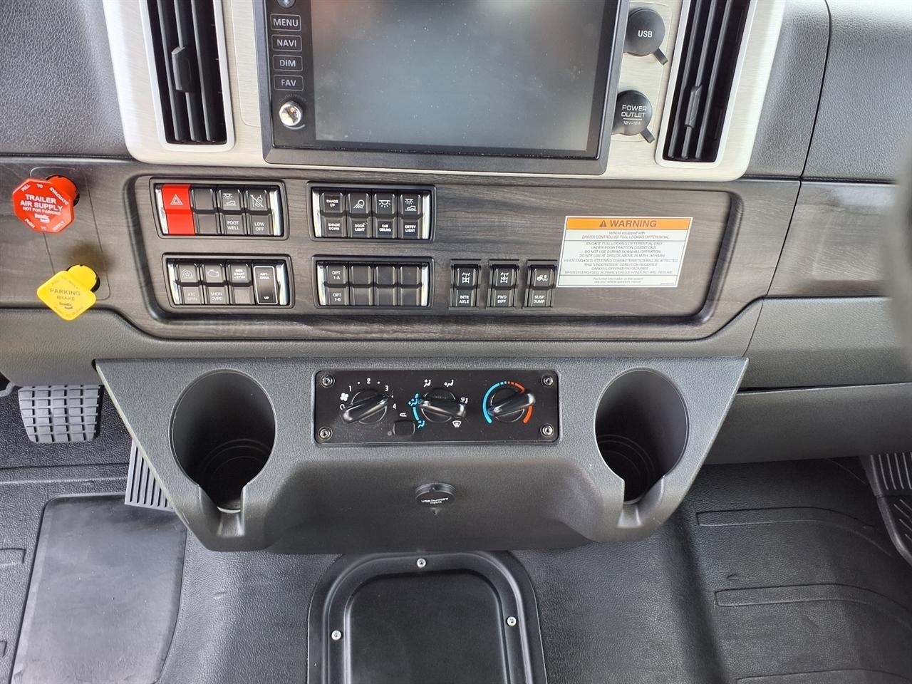 Newmar Supreme Aire  2024