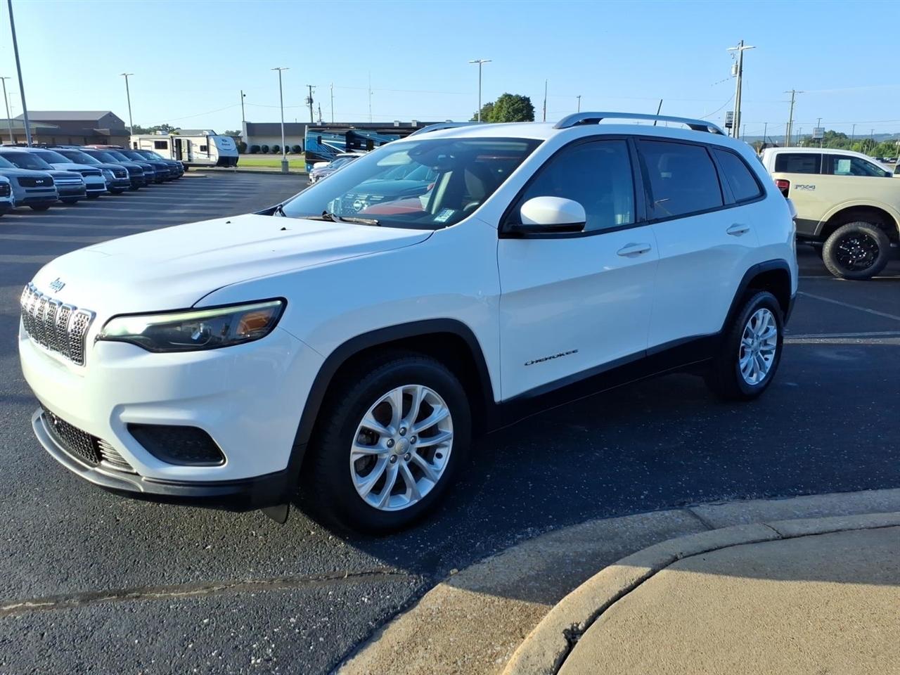 Jeep Cherokee  2021