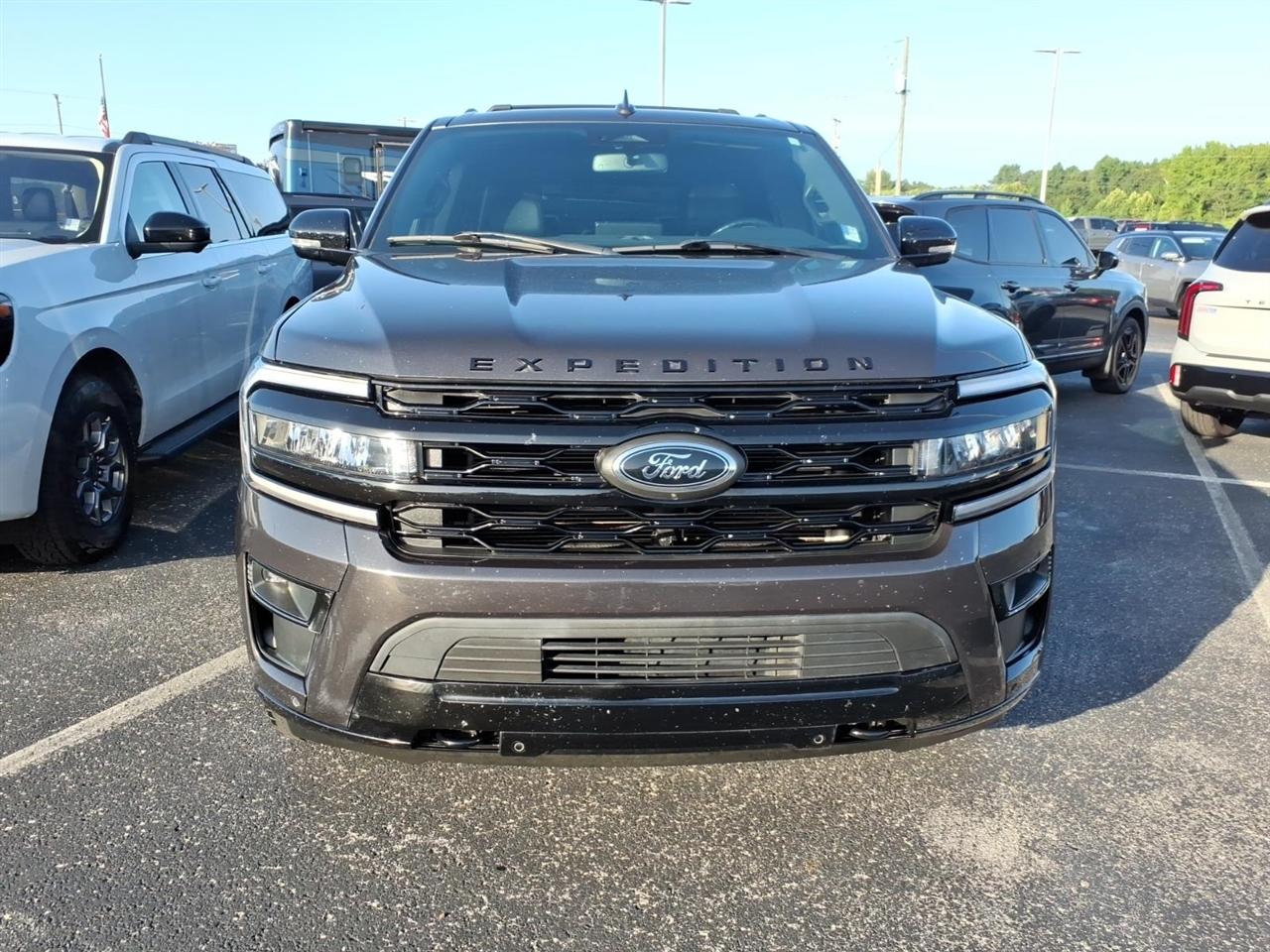 Ford Expedition  2022