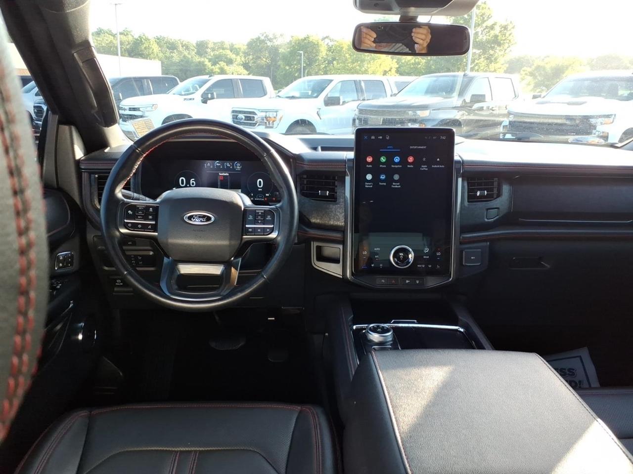 Ford Expedition  2022