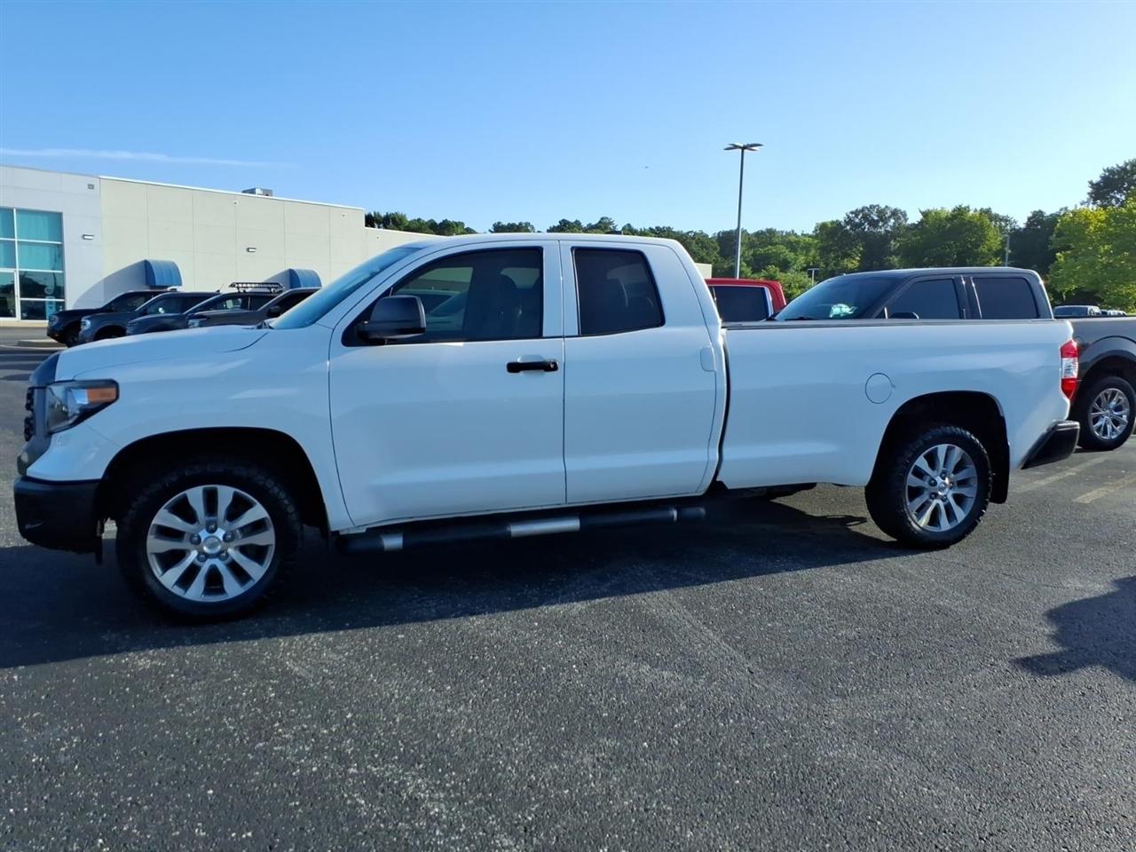 Toyota Tundra 2WD  2020