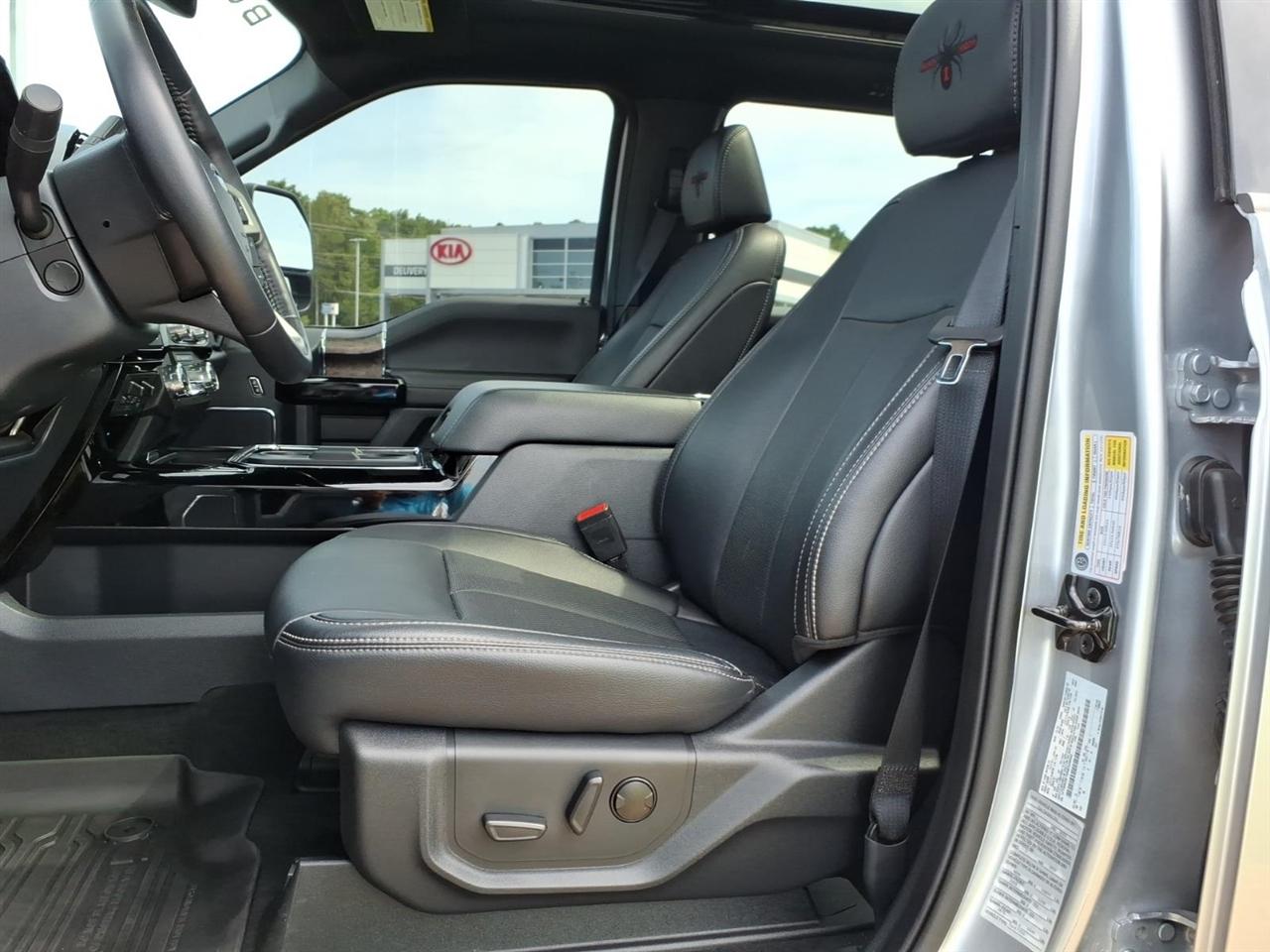 Ford Super Duty F-250 SRW  2022