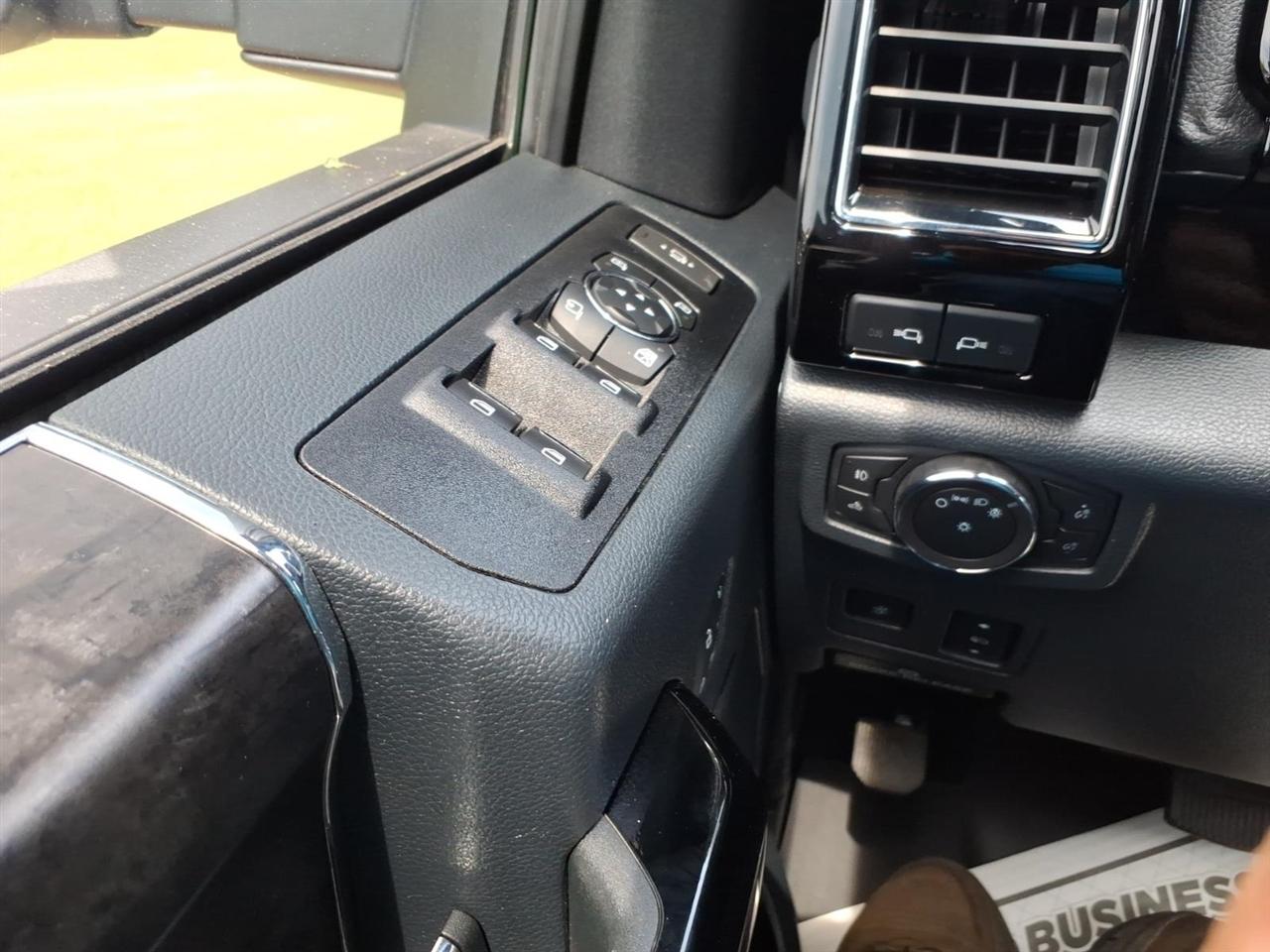 Ford Super Duty F-250 SRW  2022