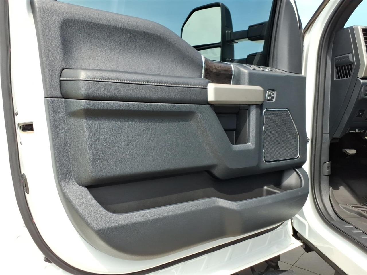 Ford Super Duty F-250 SRW  2022