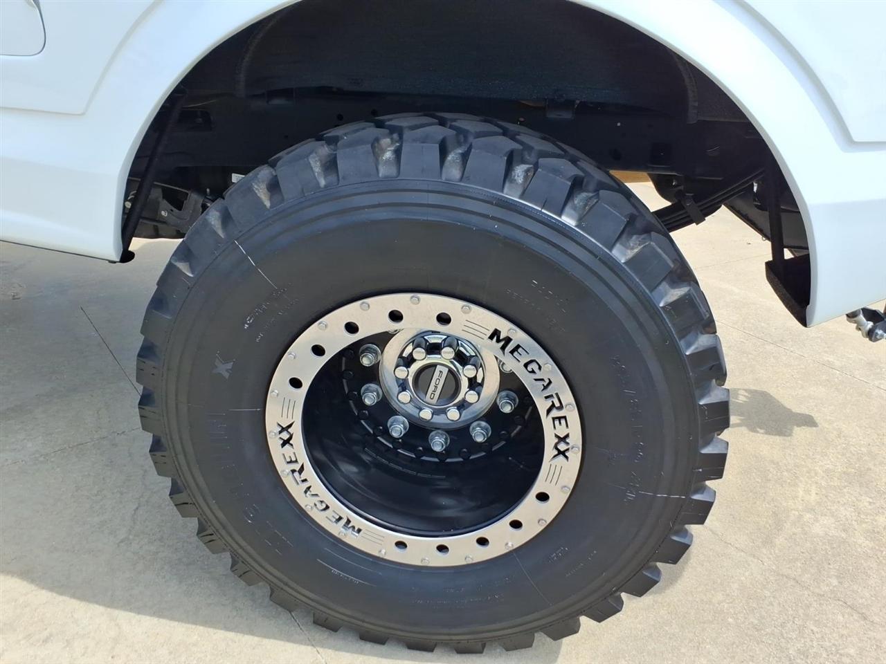 Ford Super Duty F-250 SRW  2022