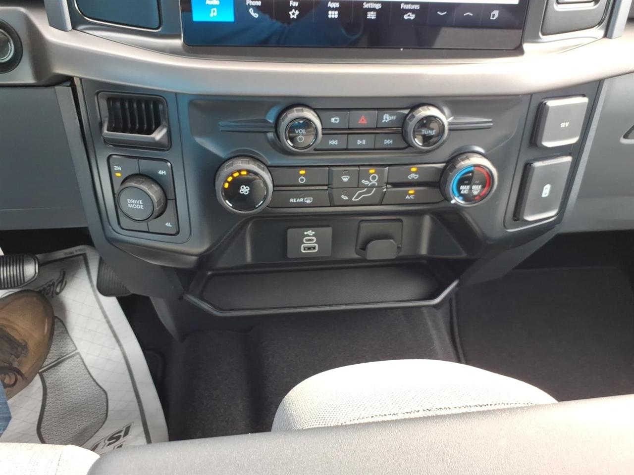 Ford F-150  2026