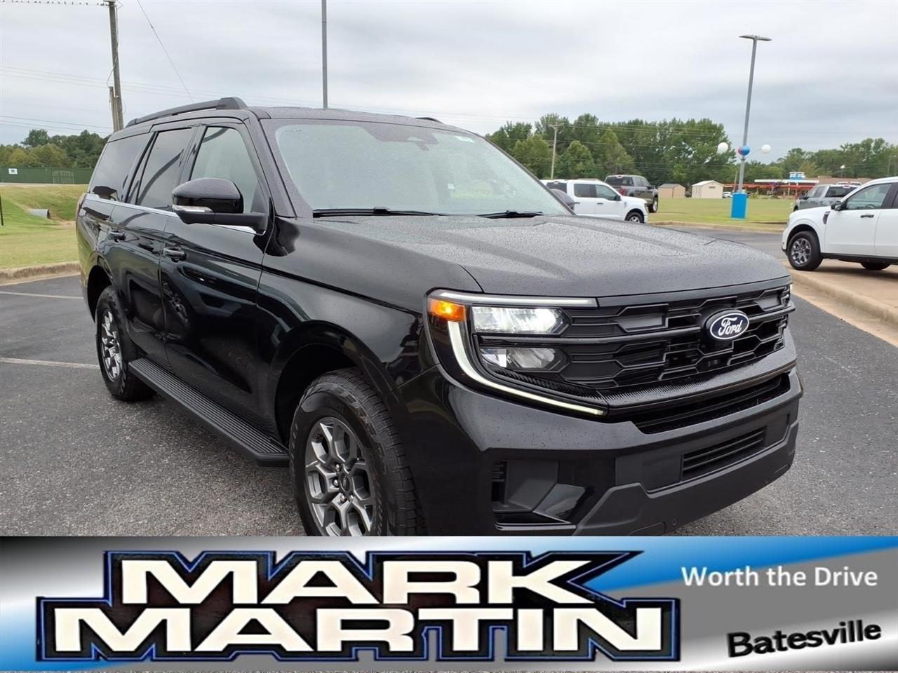 2027 Ford Expedition Active
