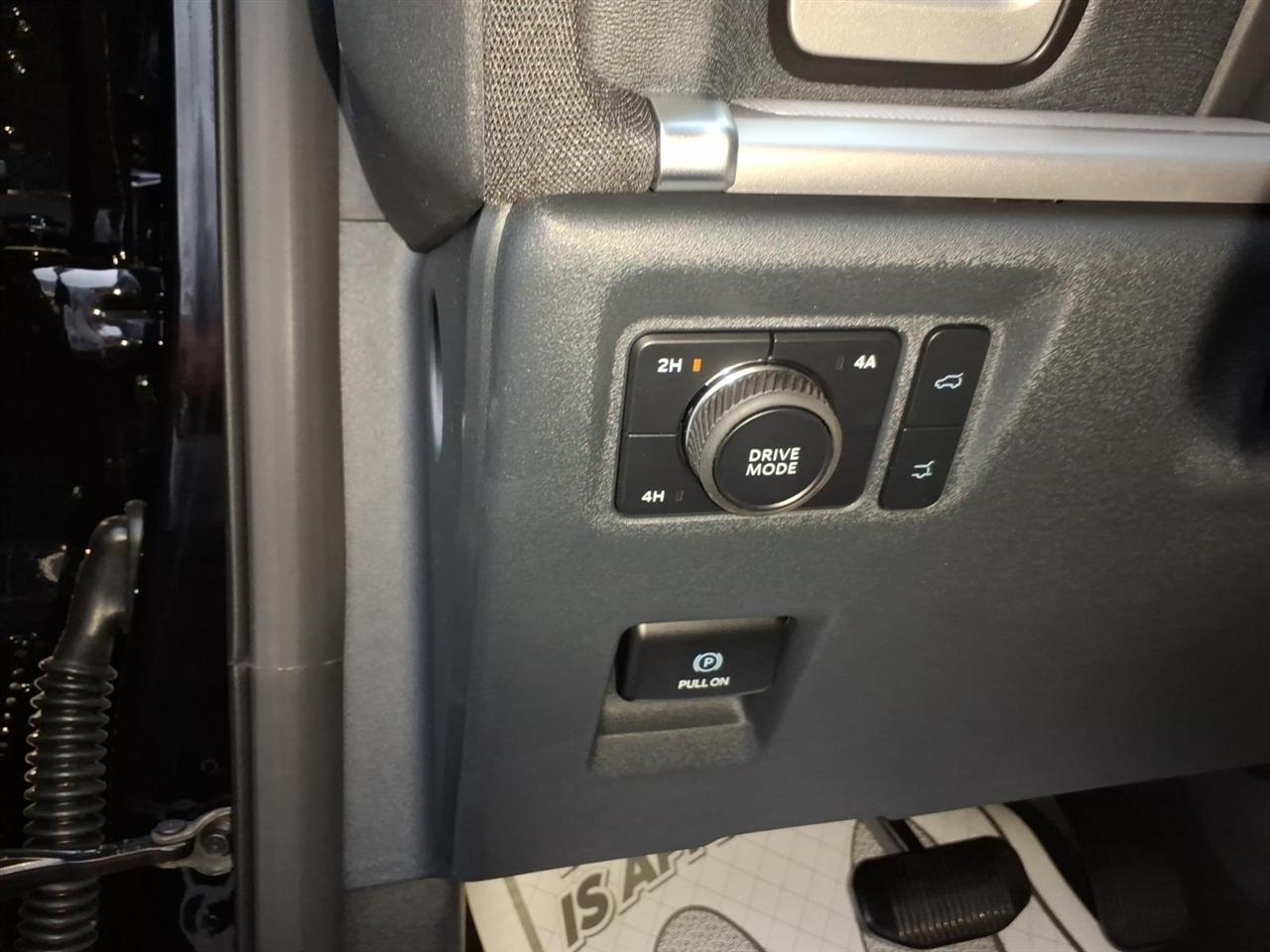 Ford Expedition  2027
