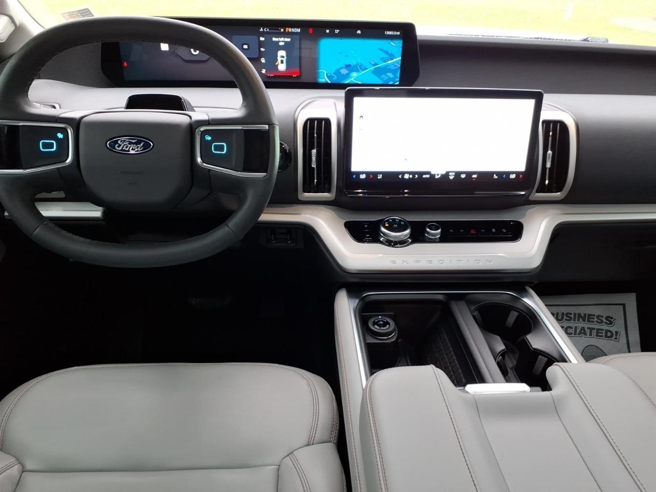 Ford Expedition  2025