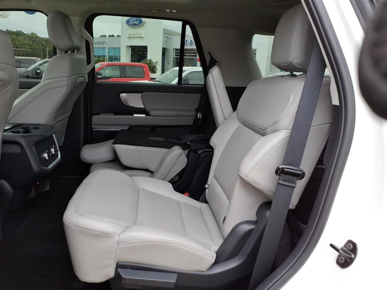 Ford Expedition  2025
