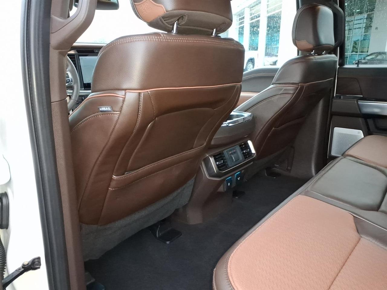 Ford F-150  2025