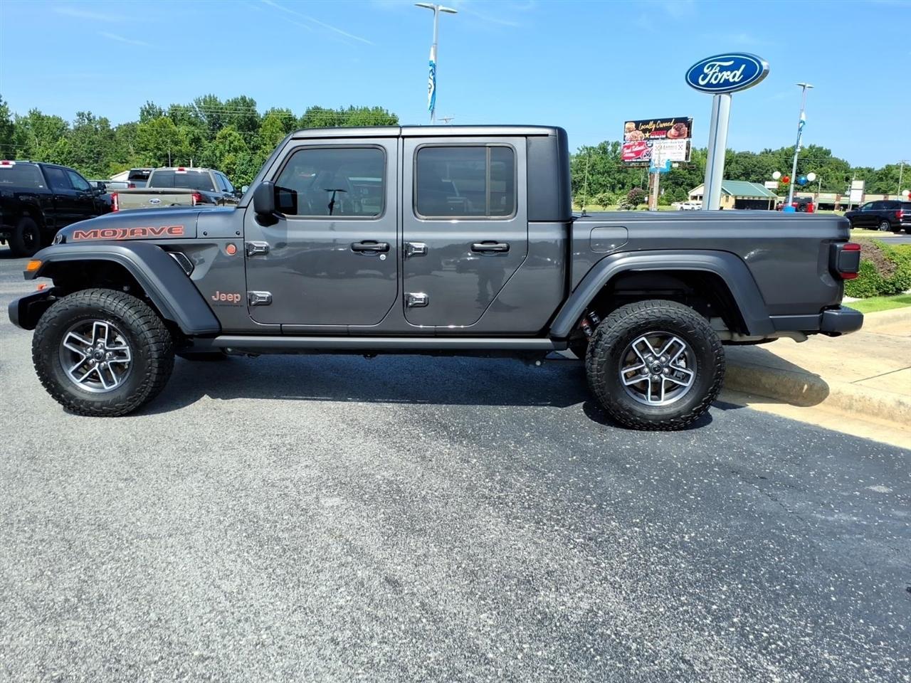 Jeep Gladiator  2024