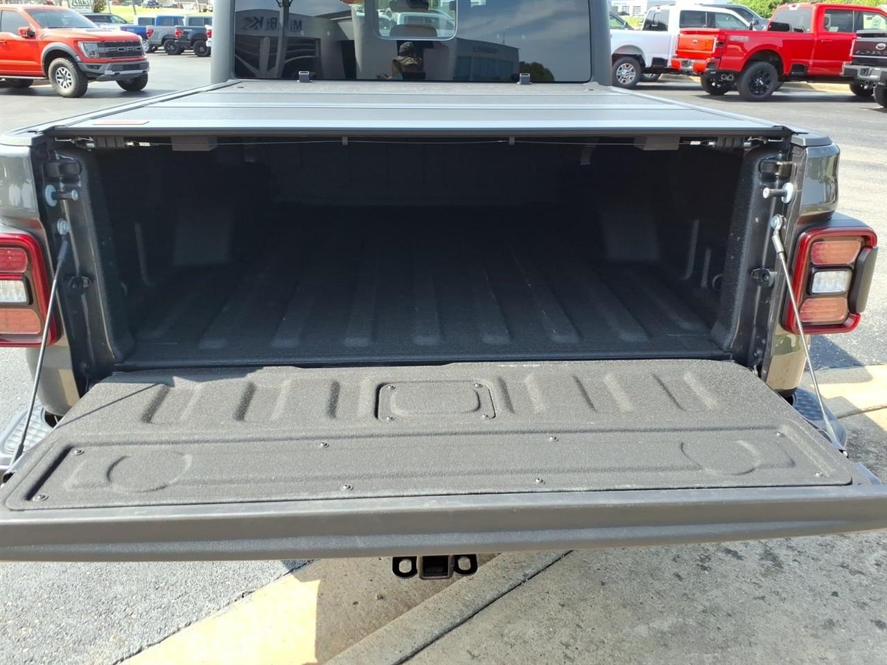 Jeep Gladiator  2024