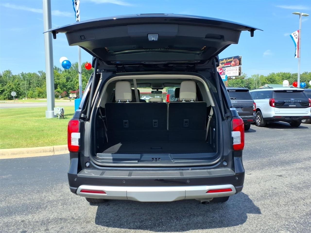 Ford Expedition  2024