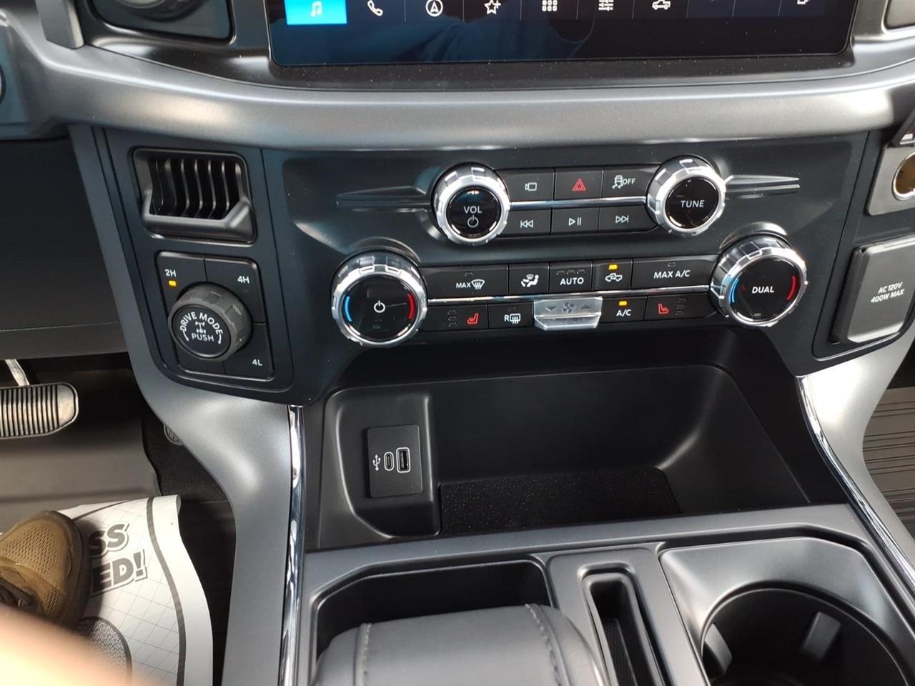 Ford F-150  2026
