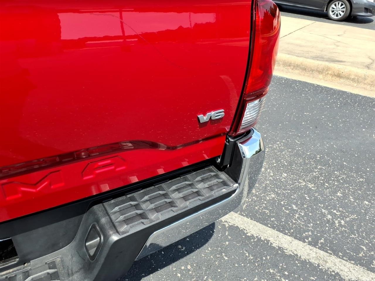 Toyota Tacoma 4WD  2019