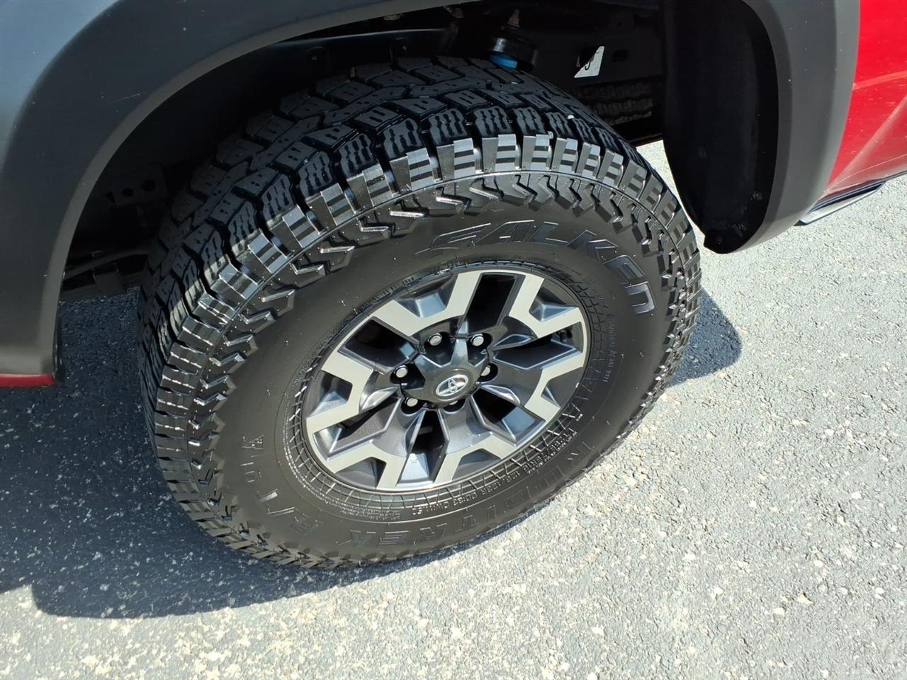 Toyota Tacoma 4WD  2019