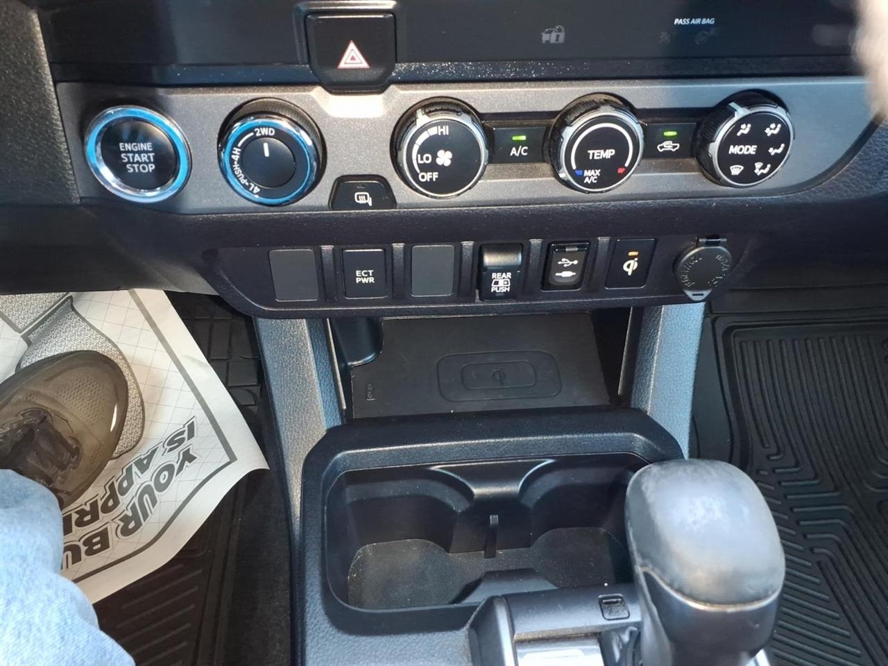 Toyota Tacoma 4WD  2019