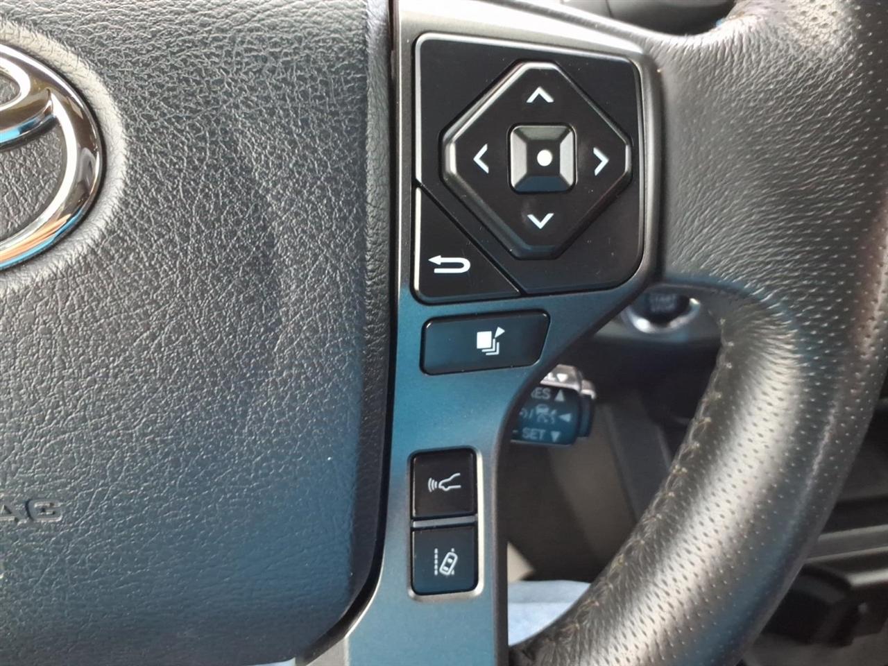 Toyota Tacoma 4WD  2019