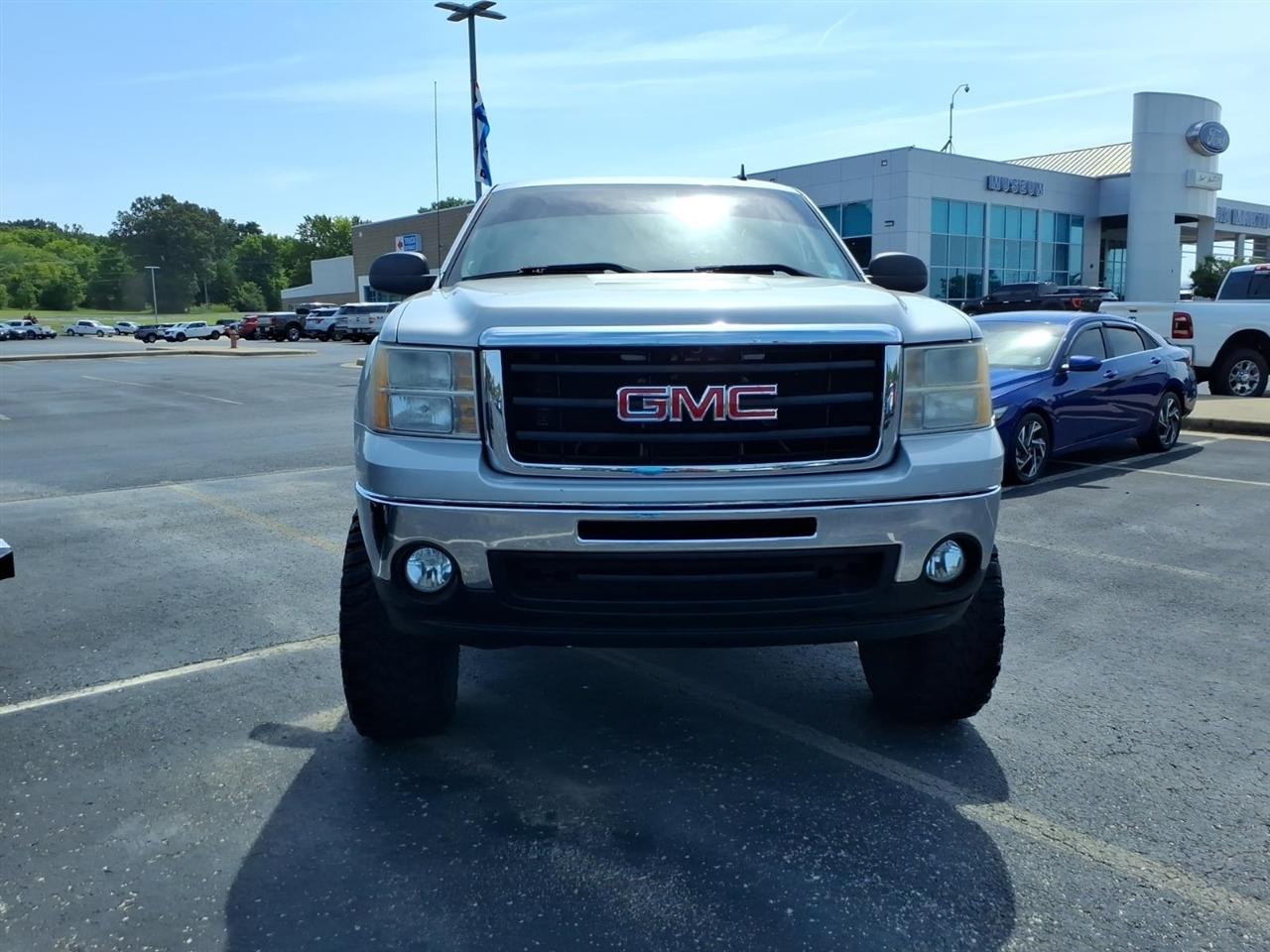 GMC Sierra 1500  2010