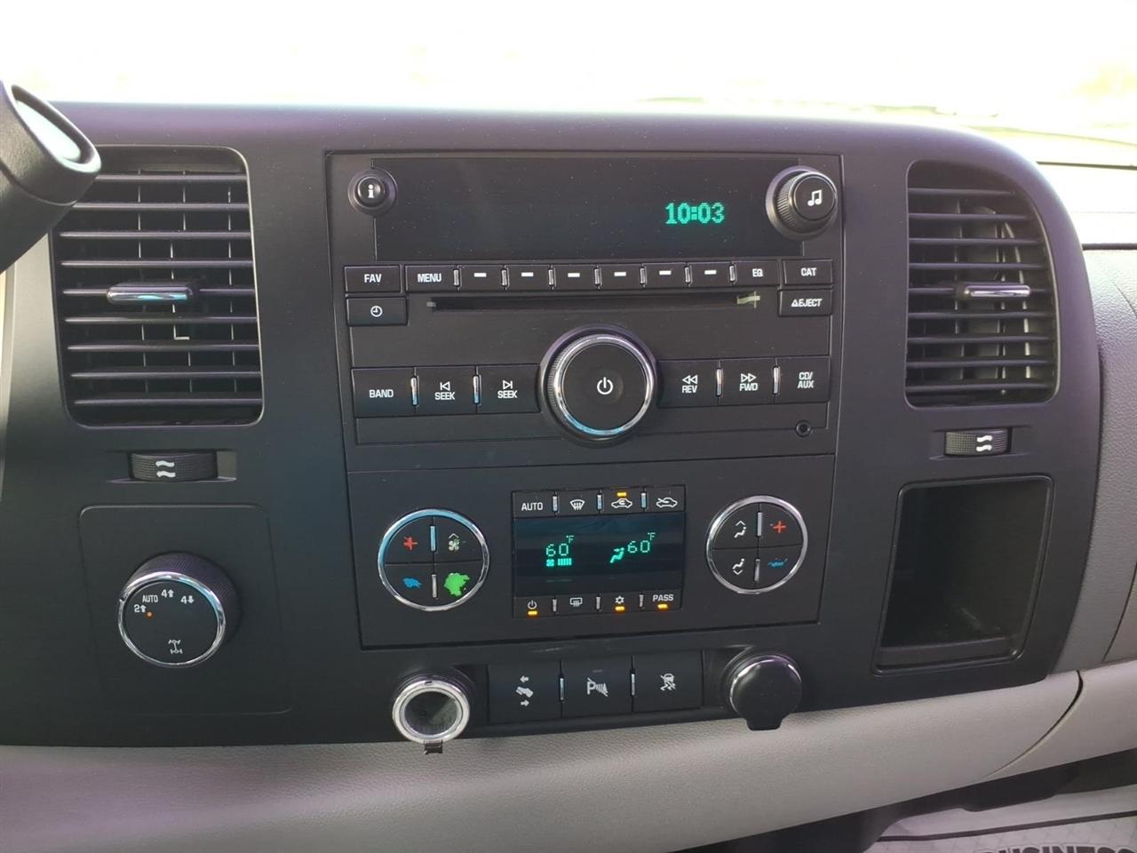 GMC Sierra 1500  2010
