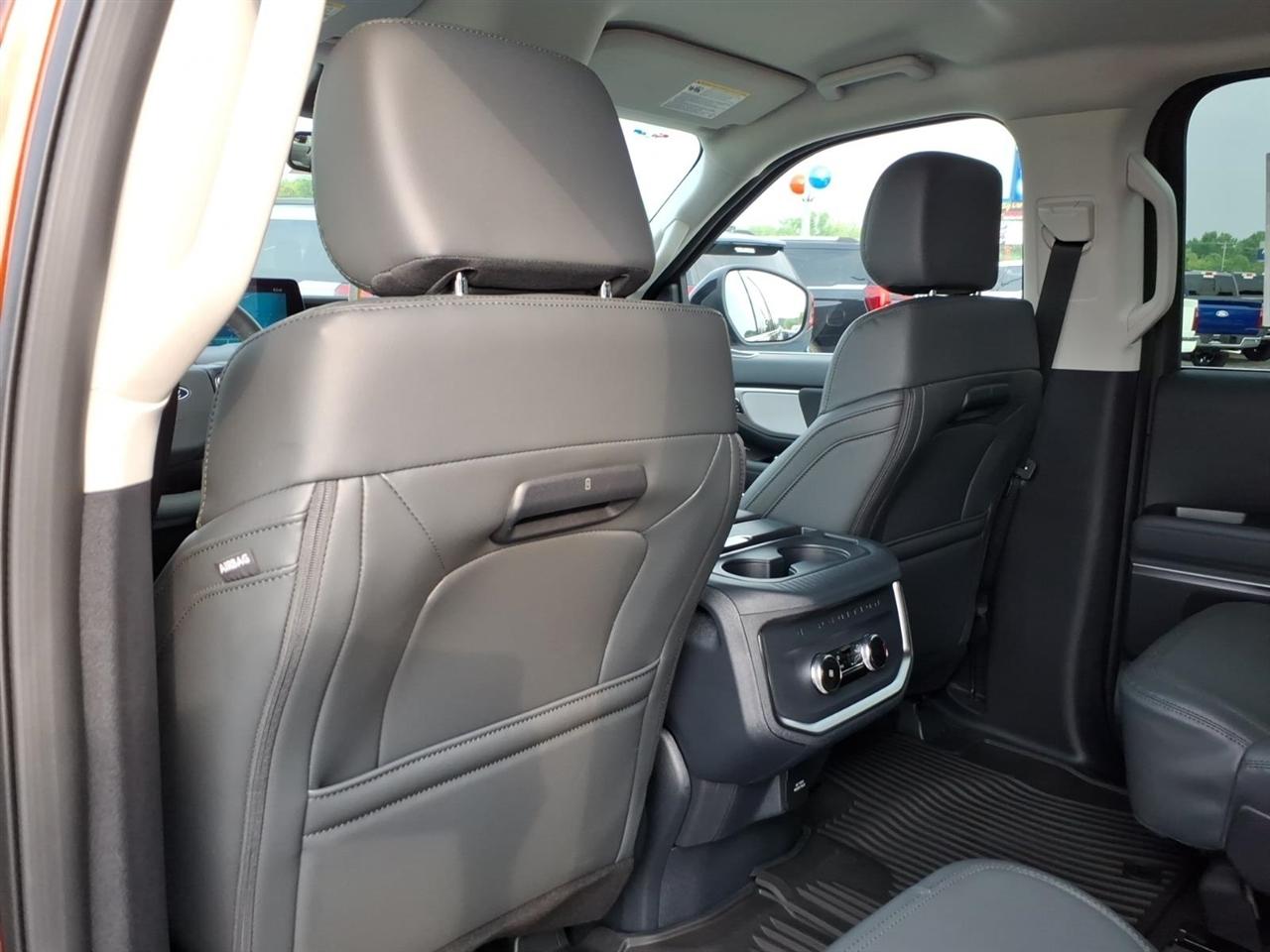 Ford Expedition Max  2027