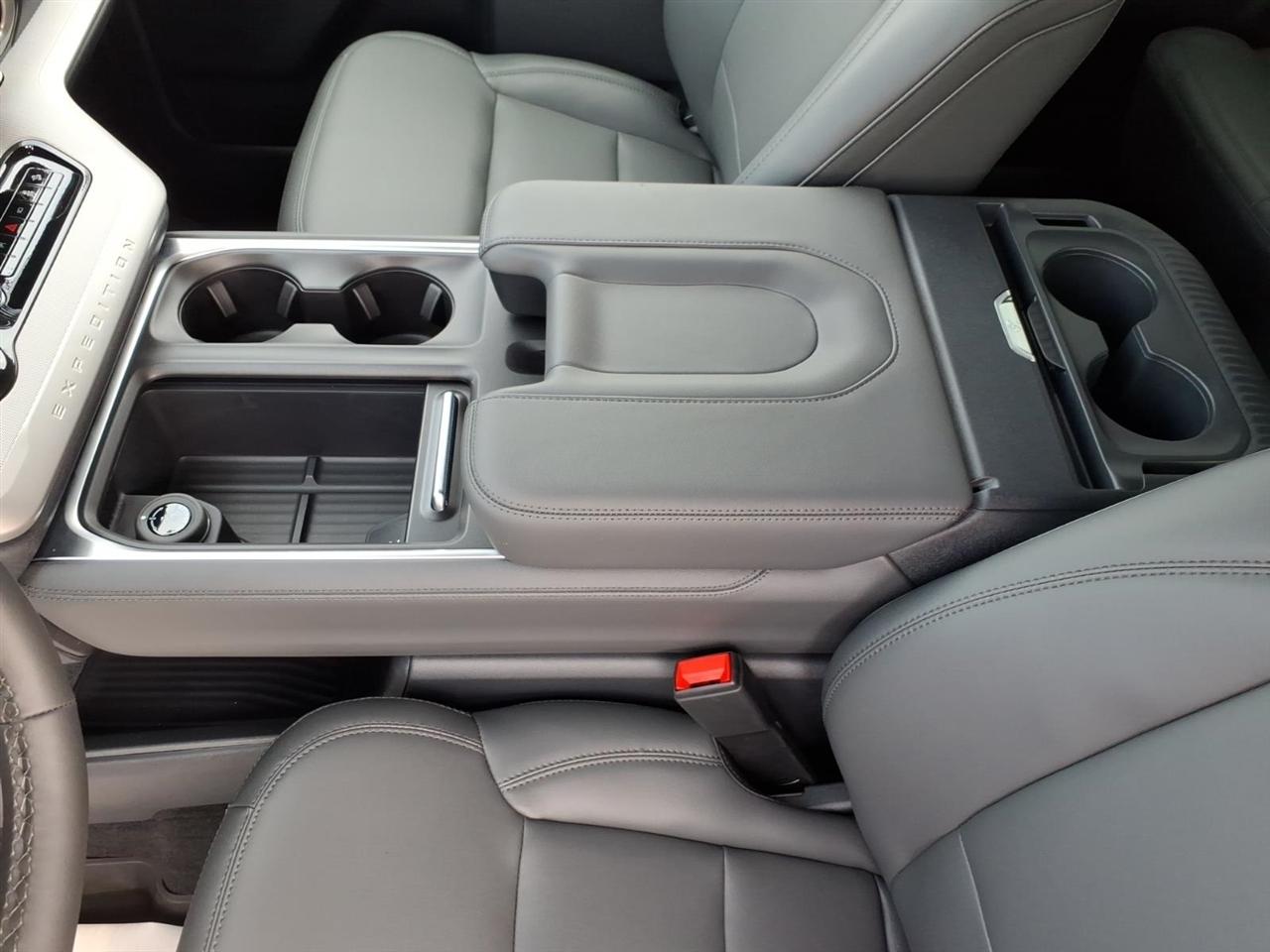 Ford Expedition Max  2027