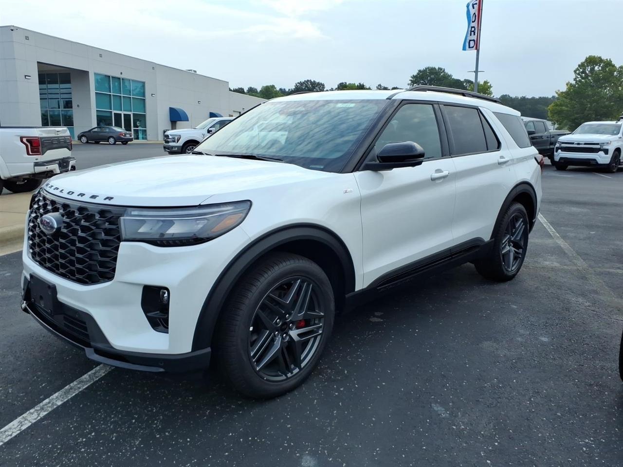 Ford Explorer  2026