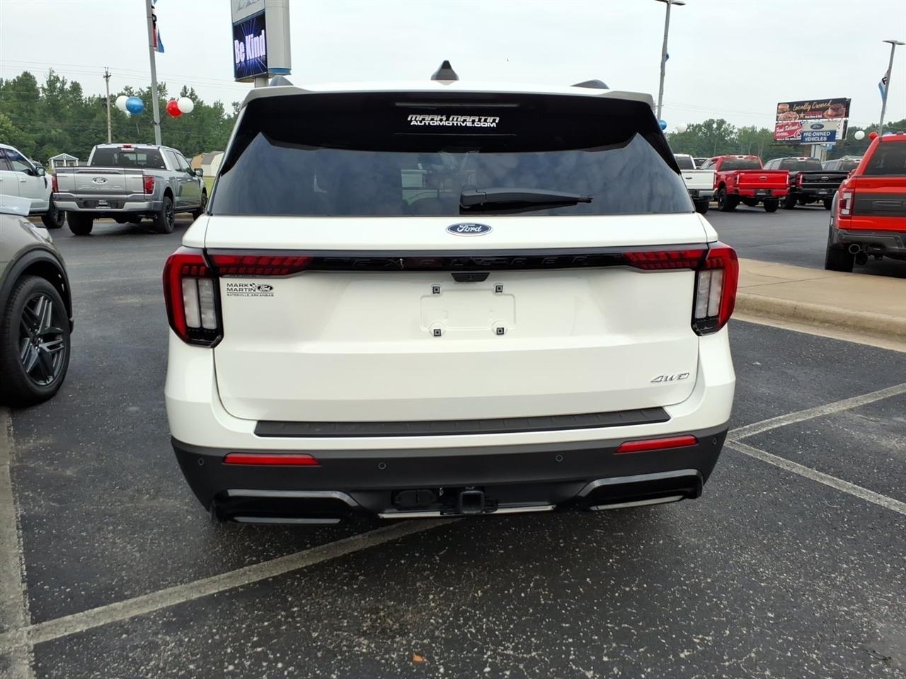Ford Explorer  2026